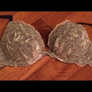 VS Navy w/Lace Plunge Bra 34D